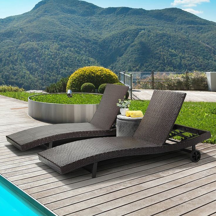 Whoosh Tall In-Pool Lounge Chair